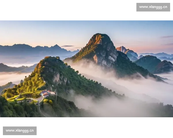 以古韵长联描绘山河壮丽展中华文化精神与诗意风华